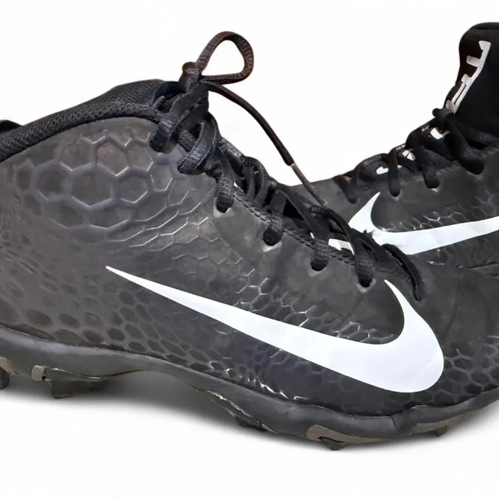 Nike Black Cleats Boy’s 6